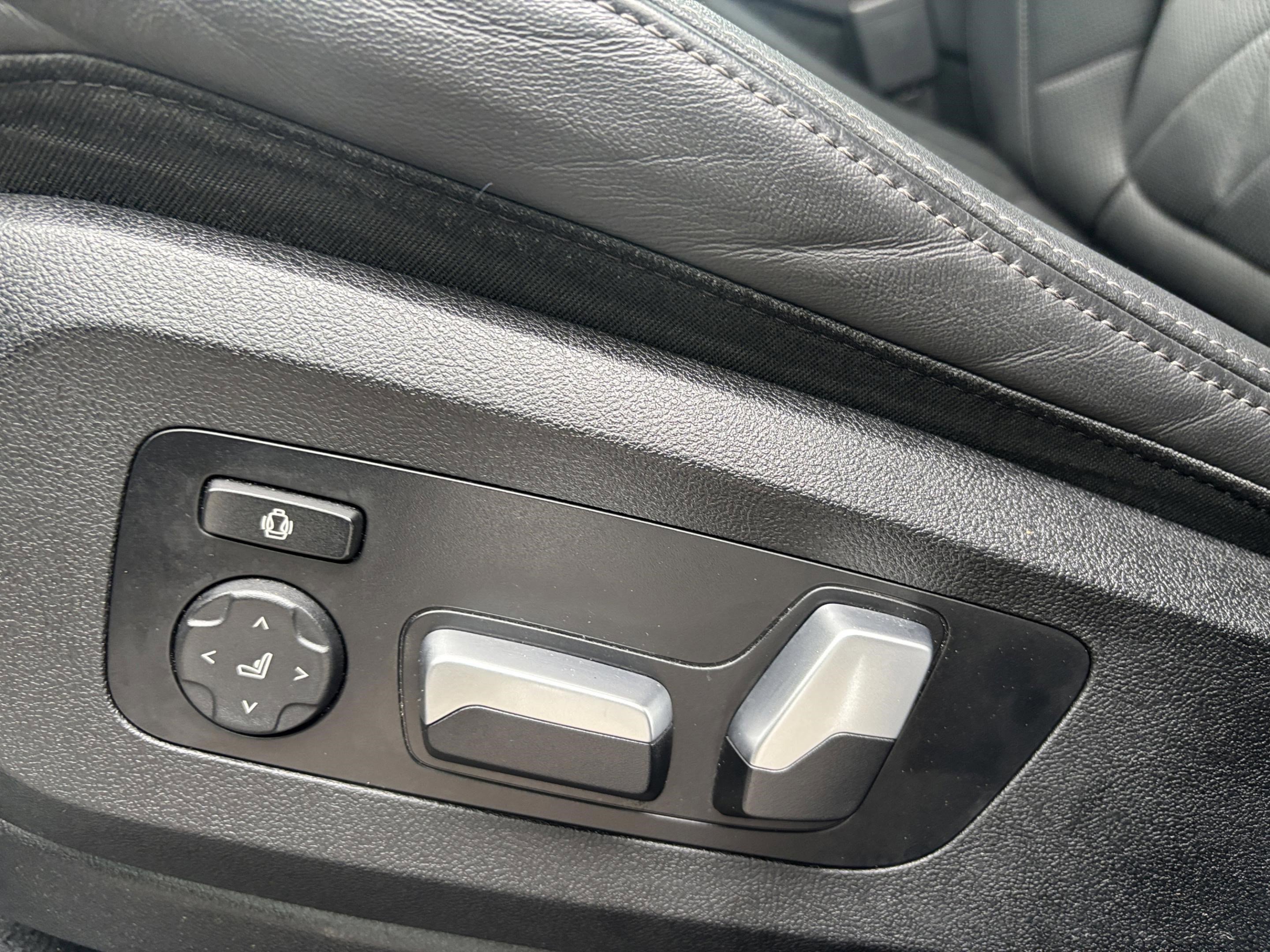 Used 2023 BMW X5 sDrive40i w/ Premium Package image 19