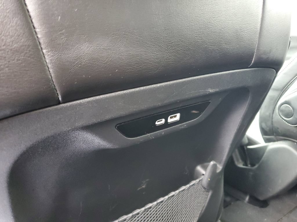 Used 2025 Chrysler Pacifica Select FWD image 31