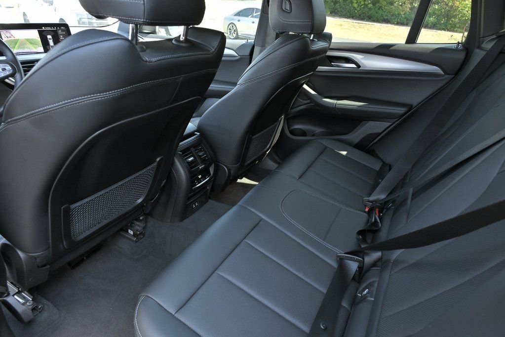 Used 2023 BMW X3 xDrive30i w/ Premium Package image 18