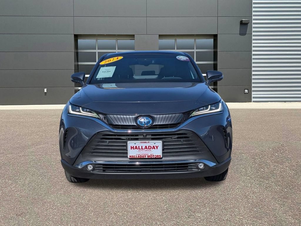 Used 2024 Toyota Venza Limited AWD/4WD image 2