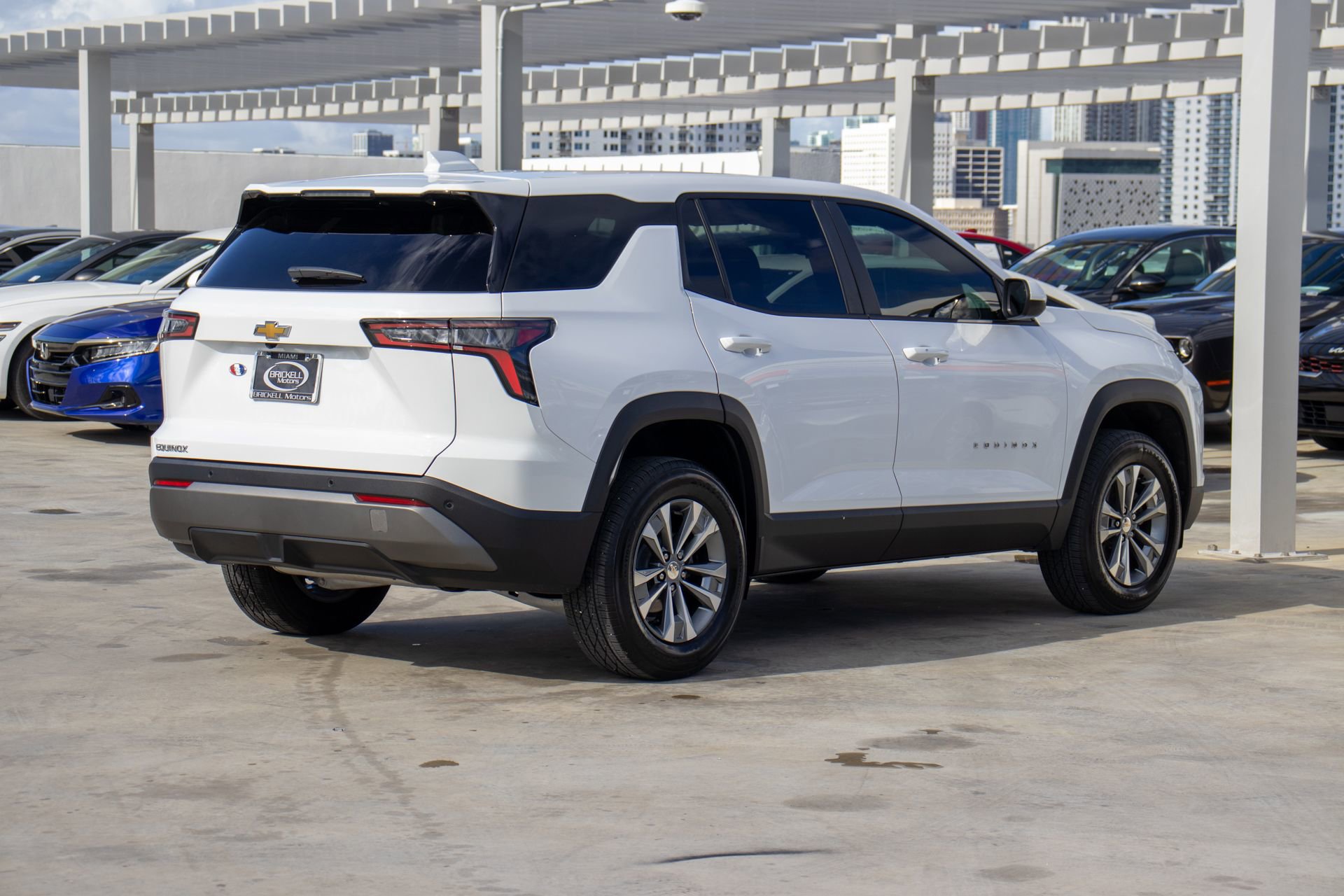 Used 2025 Chevrolet Equinox LT image 5