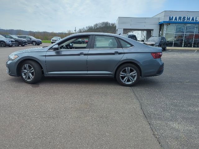 Used 2024 Volkswagen Jetta SE FWD image 31