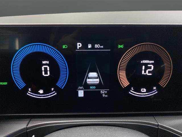 New 2026 Hyundai Santa Fe SE image 15