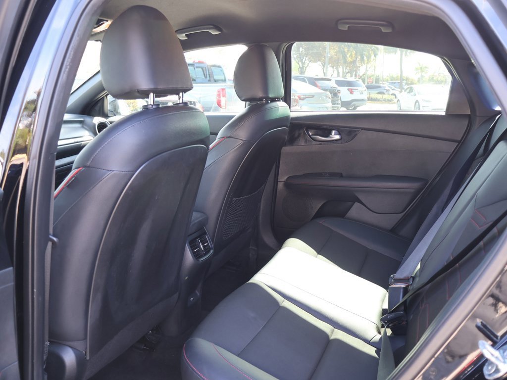 Used 2022 Kia Forte GT image 32