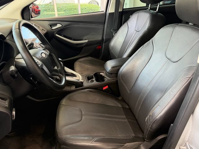 Used 2013 Ford Focus SE FWD image 4