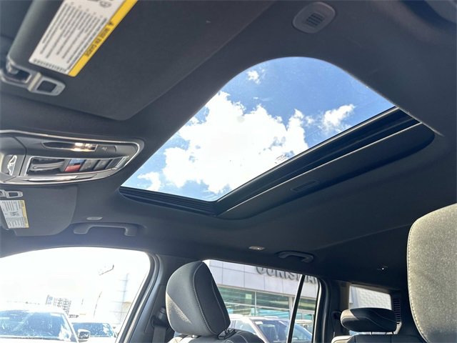 New 2025 Jeep Grand Cherokee L Laredo image 10