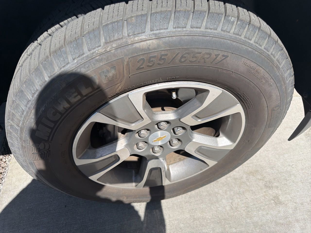 Used 2019 Chevrolet Colorado Z71 AWD/4WD image 12