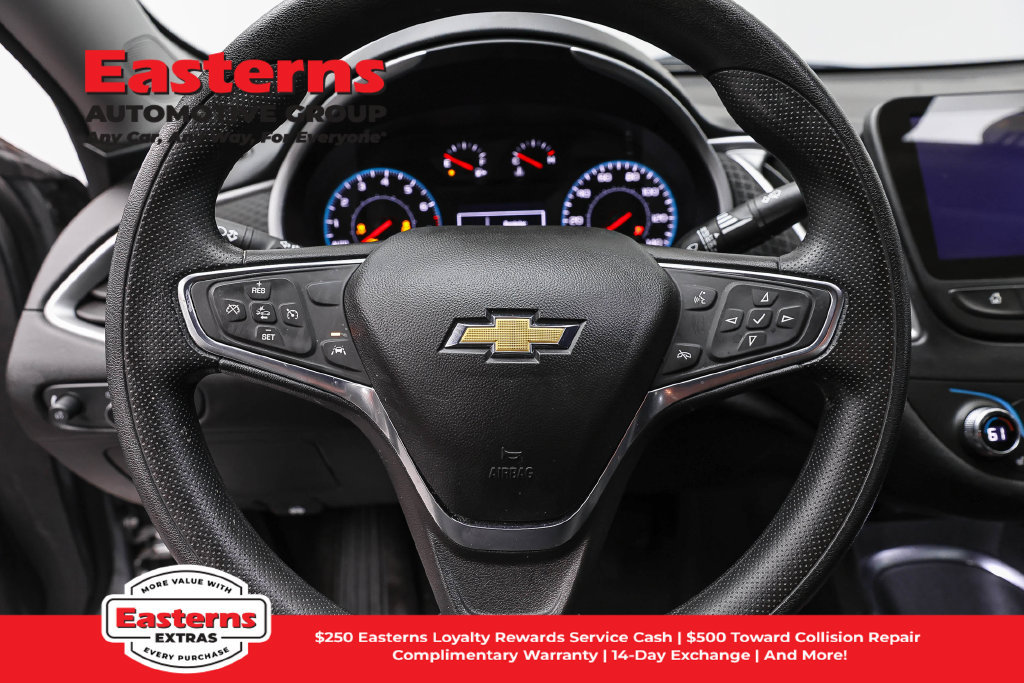 Used 2024 Chevrolet Malibu LT FWD image 11