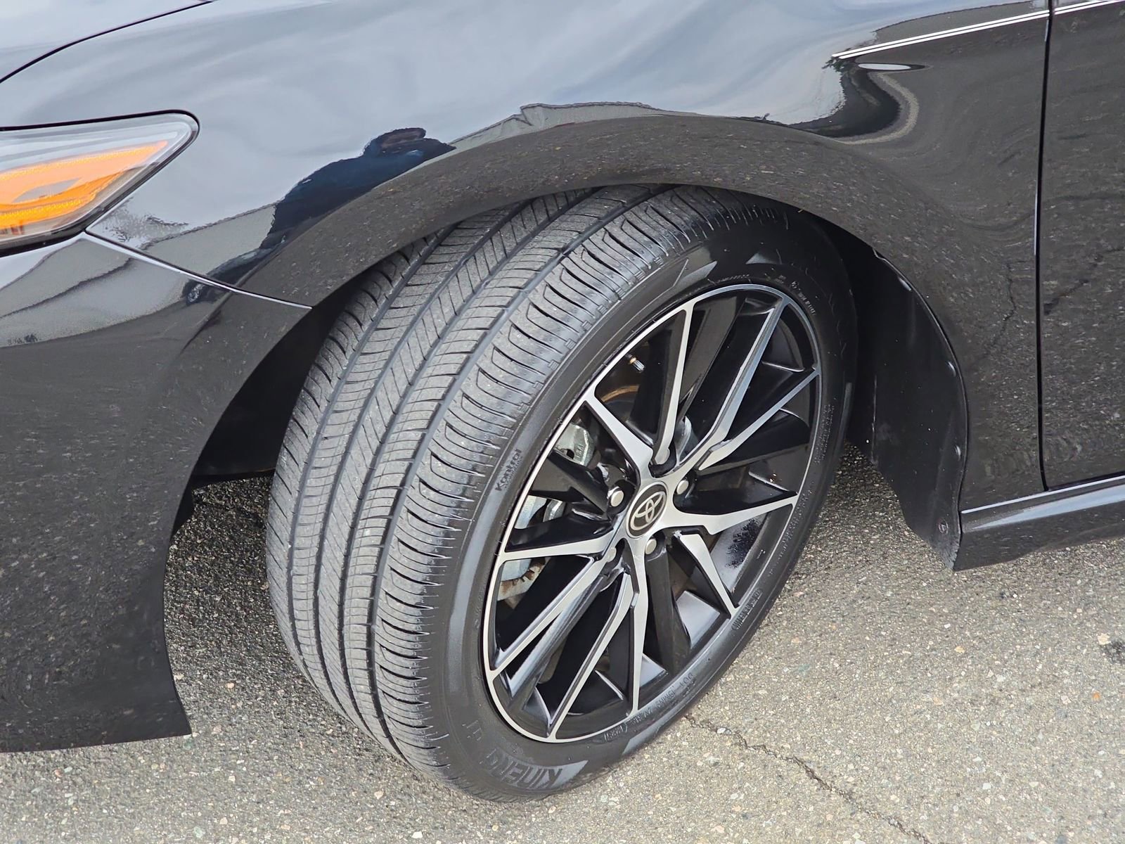 Used 2023 Toyota Camry SE image 38