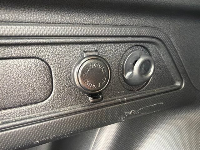 Used 2021 Subaru Forester Premium AWD/4WD image 12