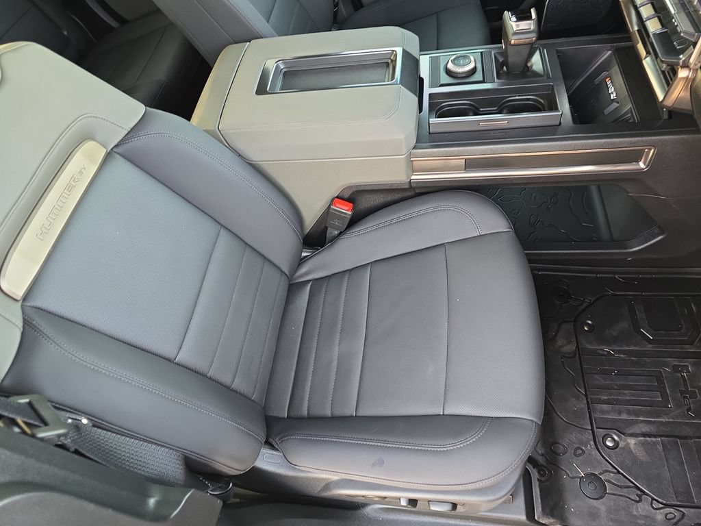 Used 2025 GMC Hummer EV 2X AWD/4WD image 10