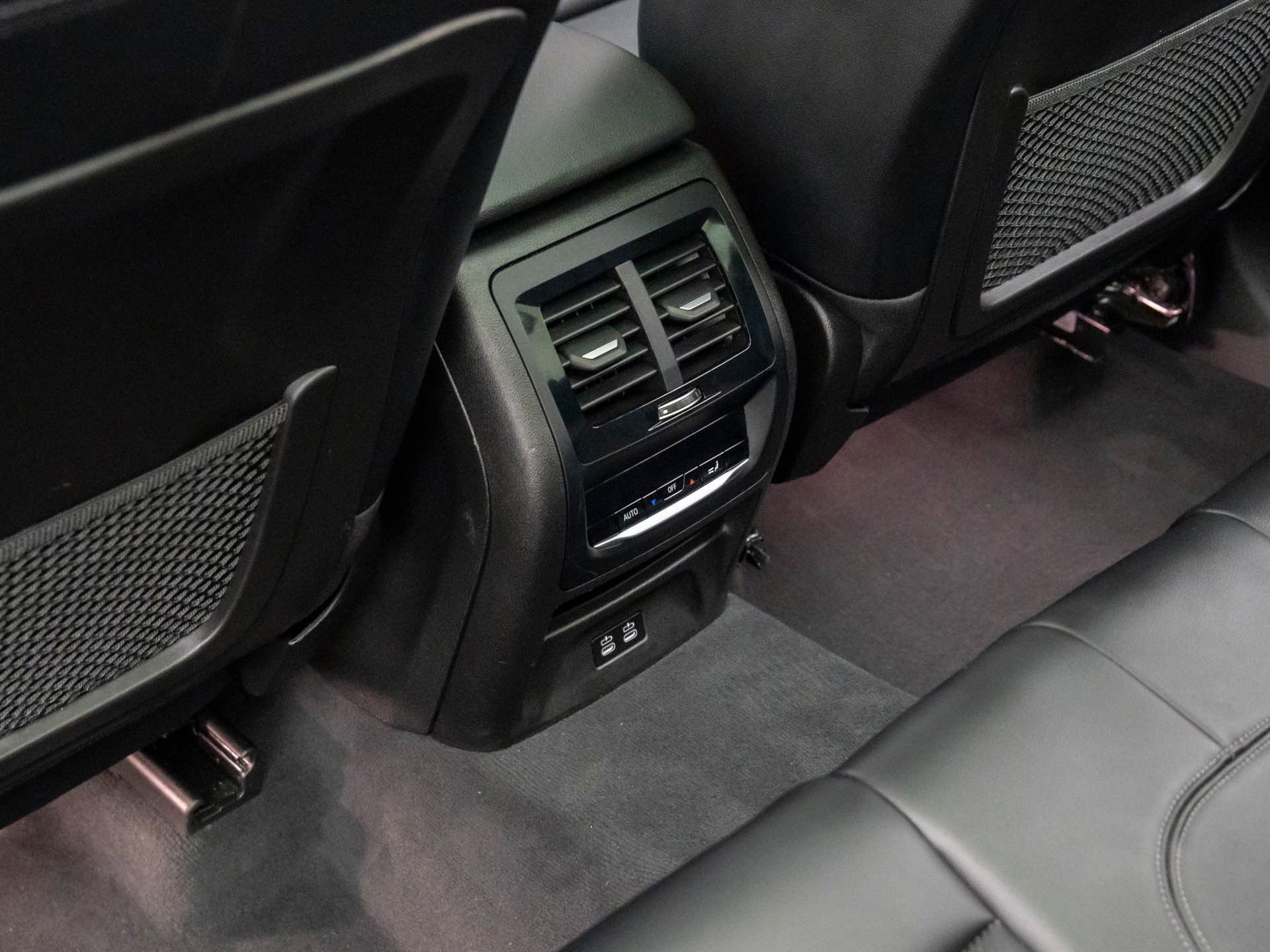 Used 2023 BMW X3 xDrive30i w/ Convenience Package image 17