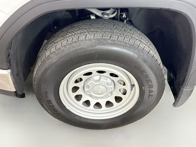 Used 2023 GMC Sierra 1500 Pro w/ Convenience Package image 26