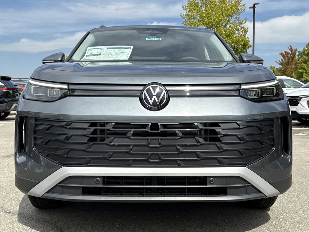 New 2025 Volkswagen Tiguan S image 8