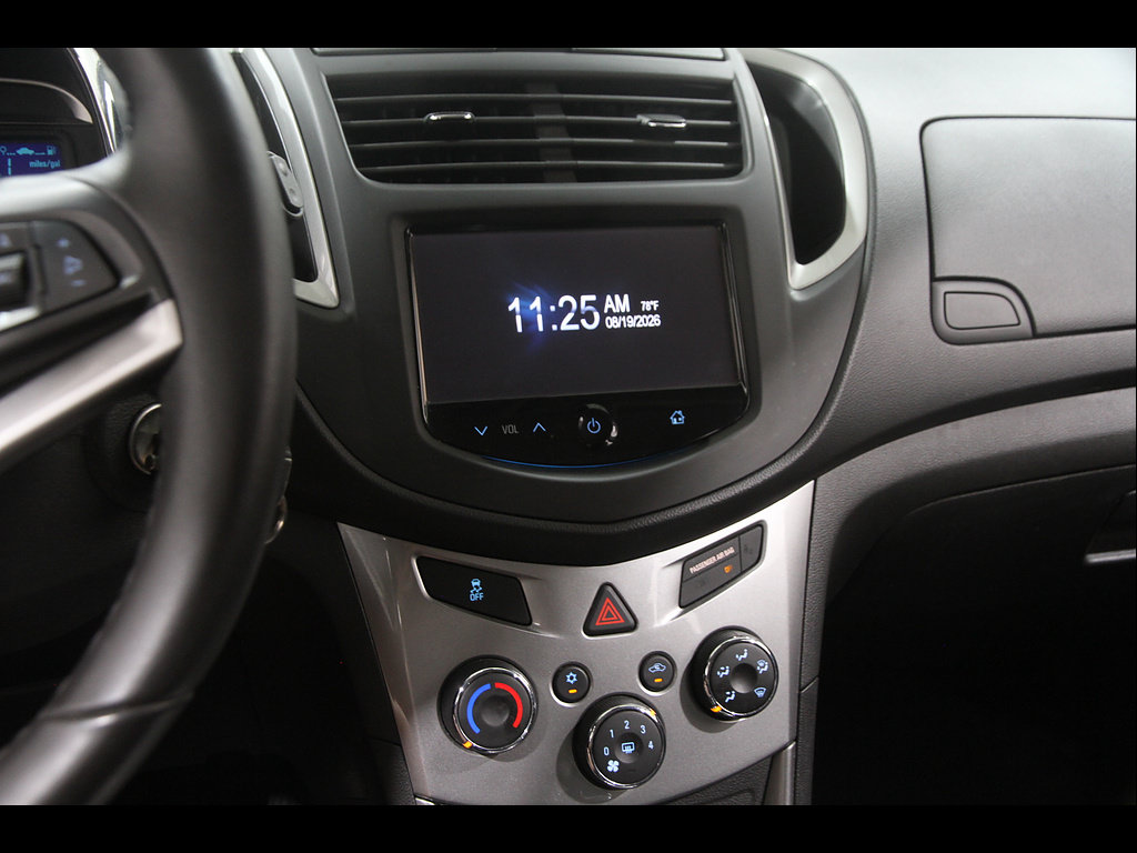 Used 2015 Chevrolet Trax LT w/ LT Plus Package FWD image 9