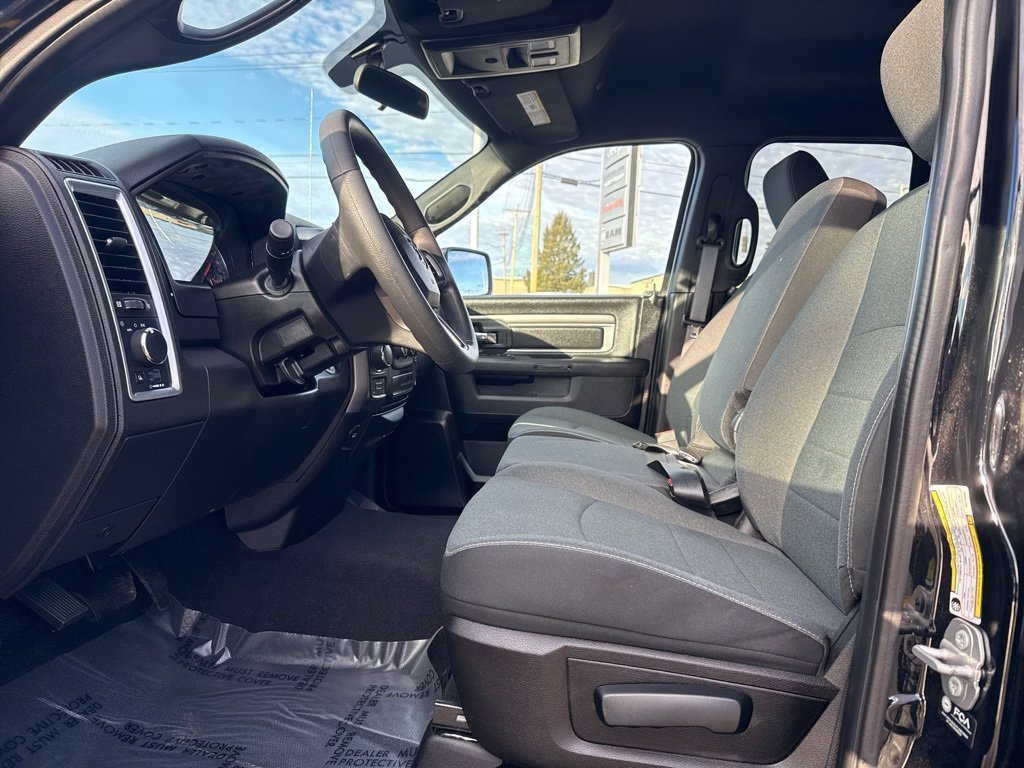 Used 2022 RAM 1500 Classic Warlock image 19