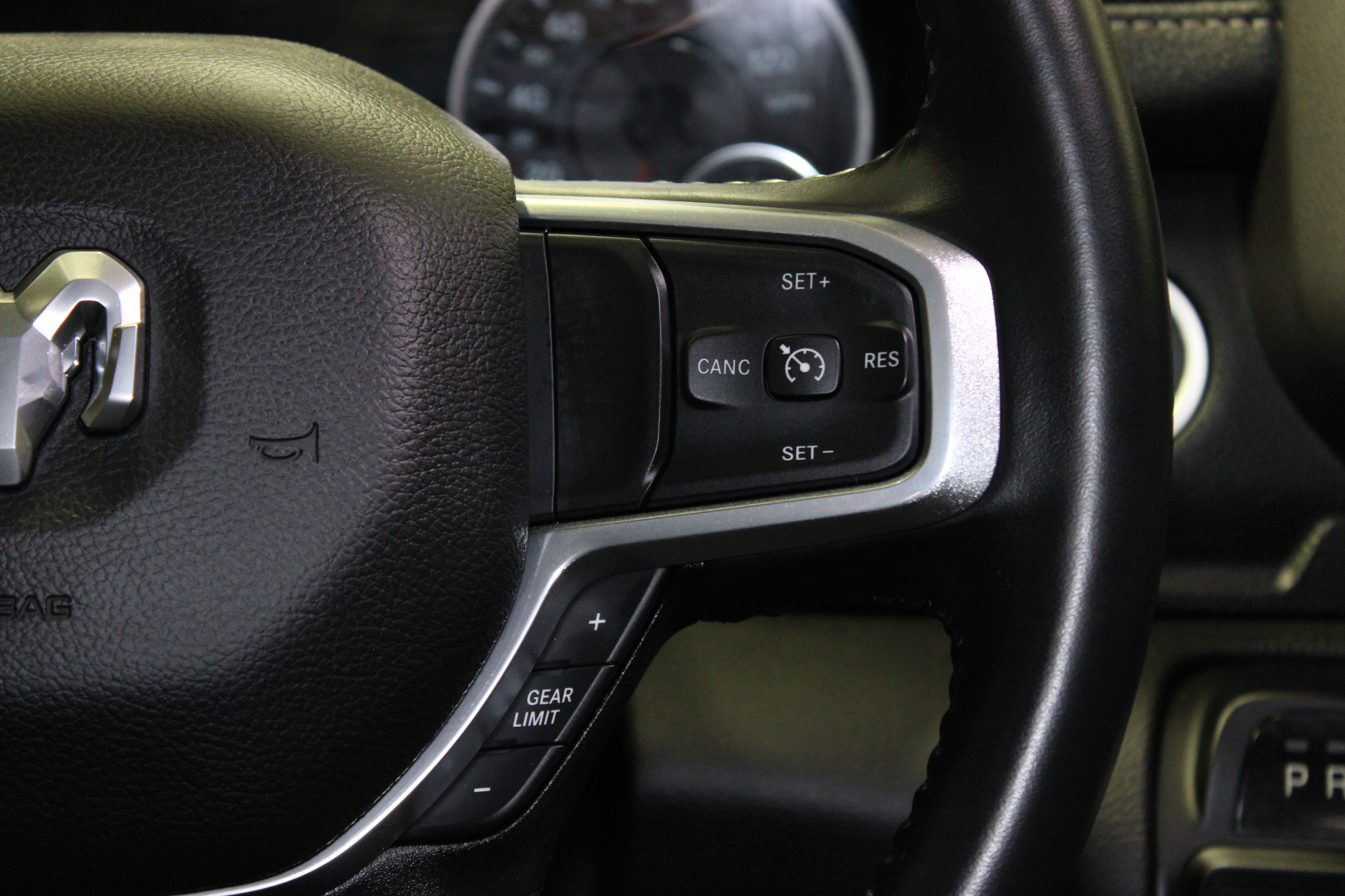 Used 2023 RAM 1500 Laramie RWD image 25