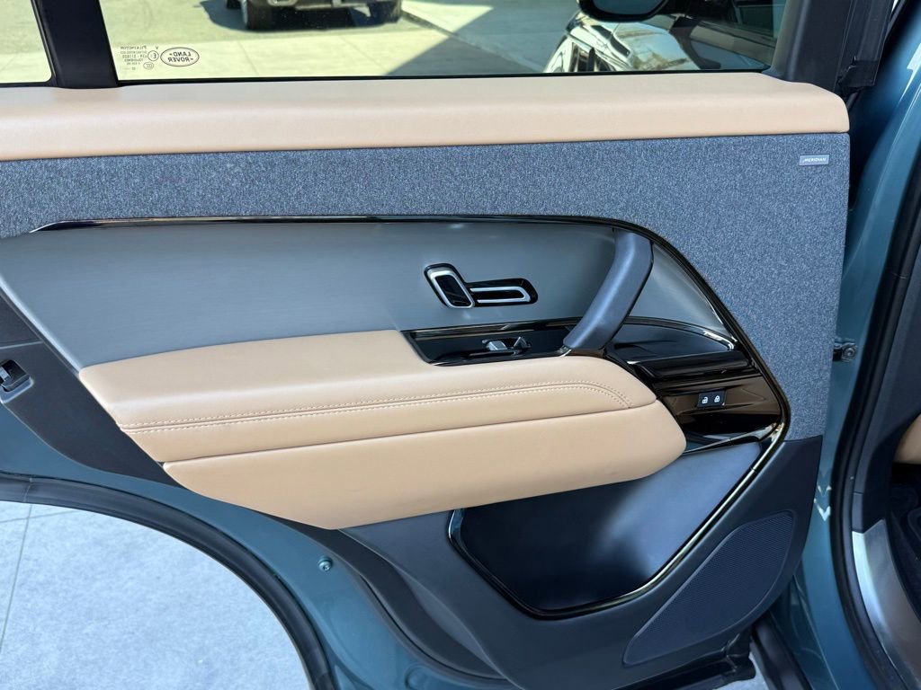 Used 2023 Land Rover Range Rover Sport SE image 26