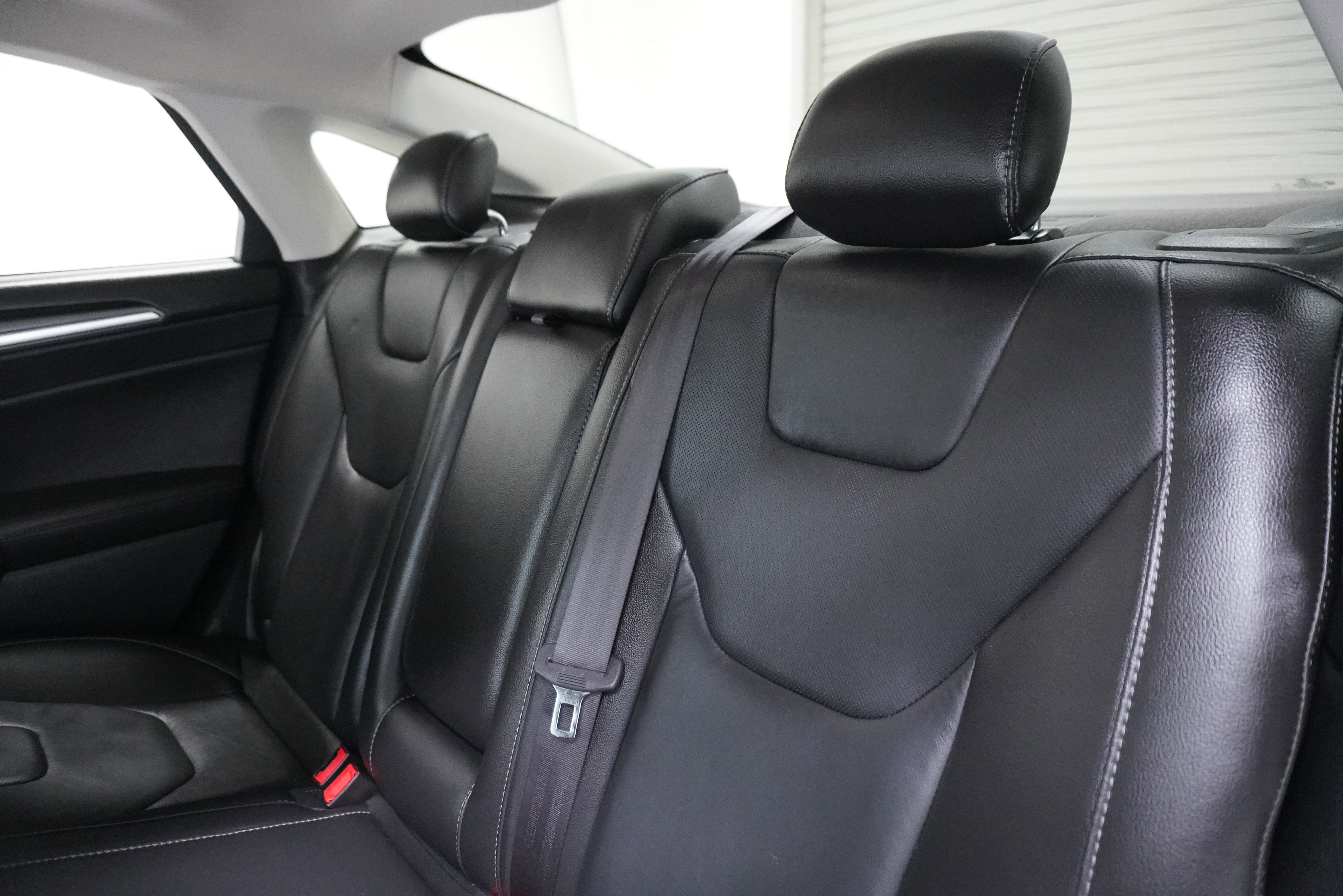 Used 2013 Ford Fusion Titanium FWD image 12