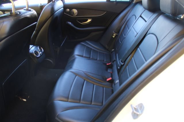 Used 2015 Mercedes-Benz C 300 4MATIC Sedan image 9