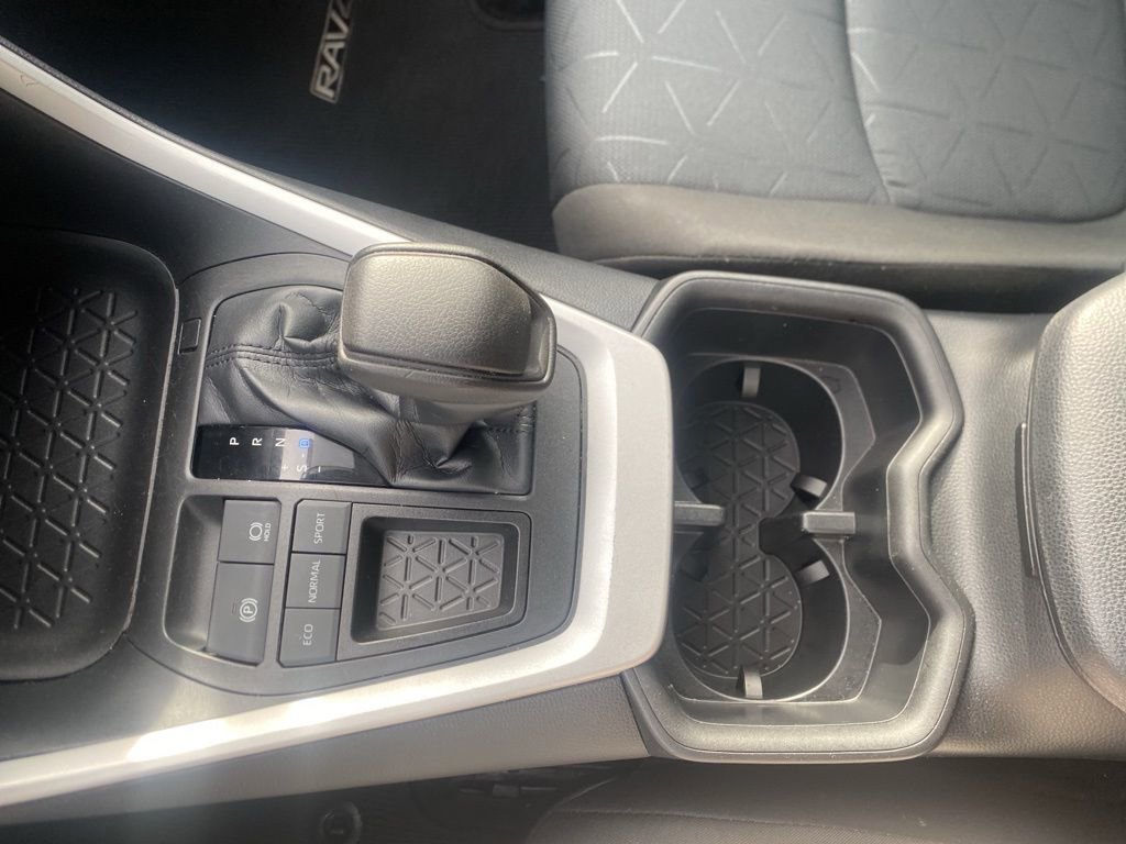 Used 2023 Toyota RAV4 XLE image 30