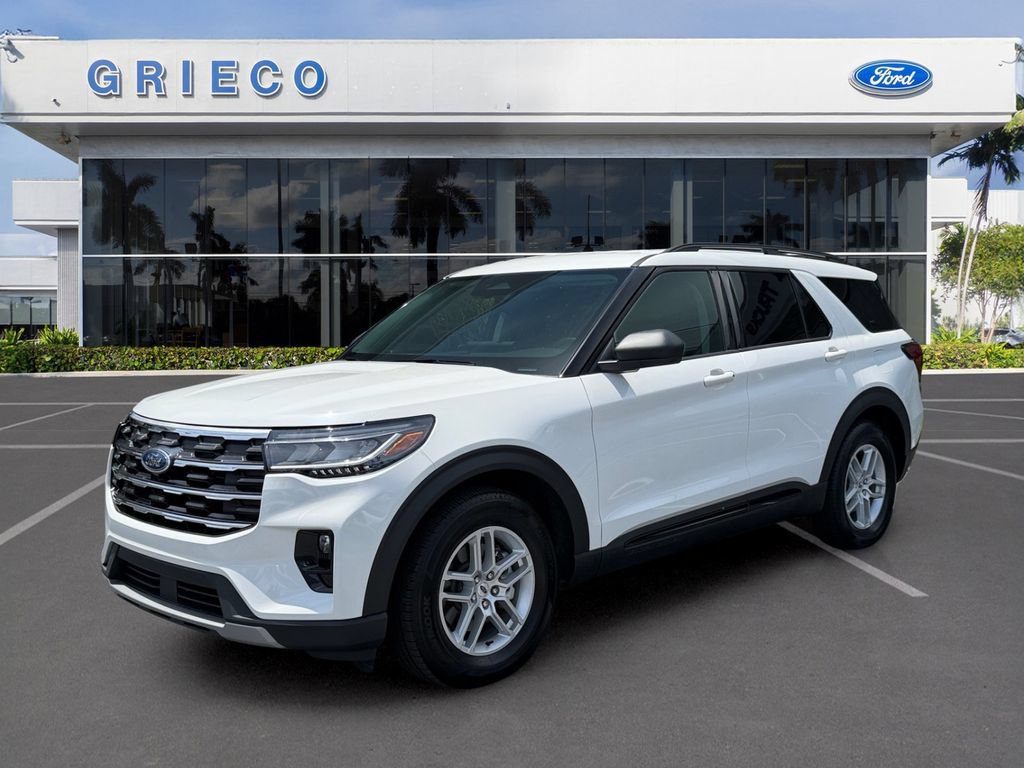 New 2026 Ford Explorer Active w/ Active Comfort Package RWD image 3