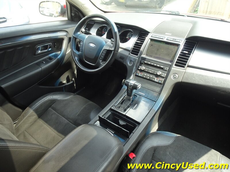Used 2010 Ford Taurus SHO AWD/4WD image 14