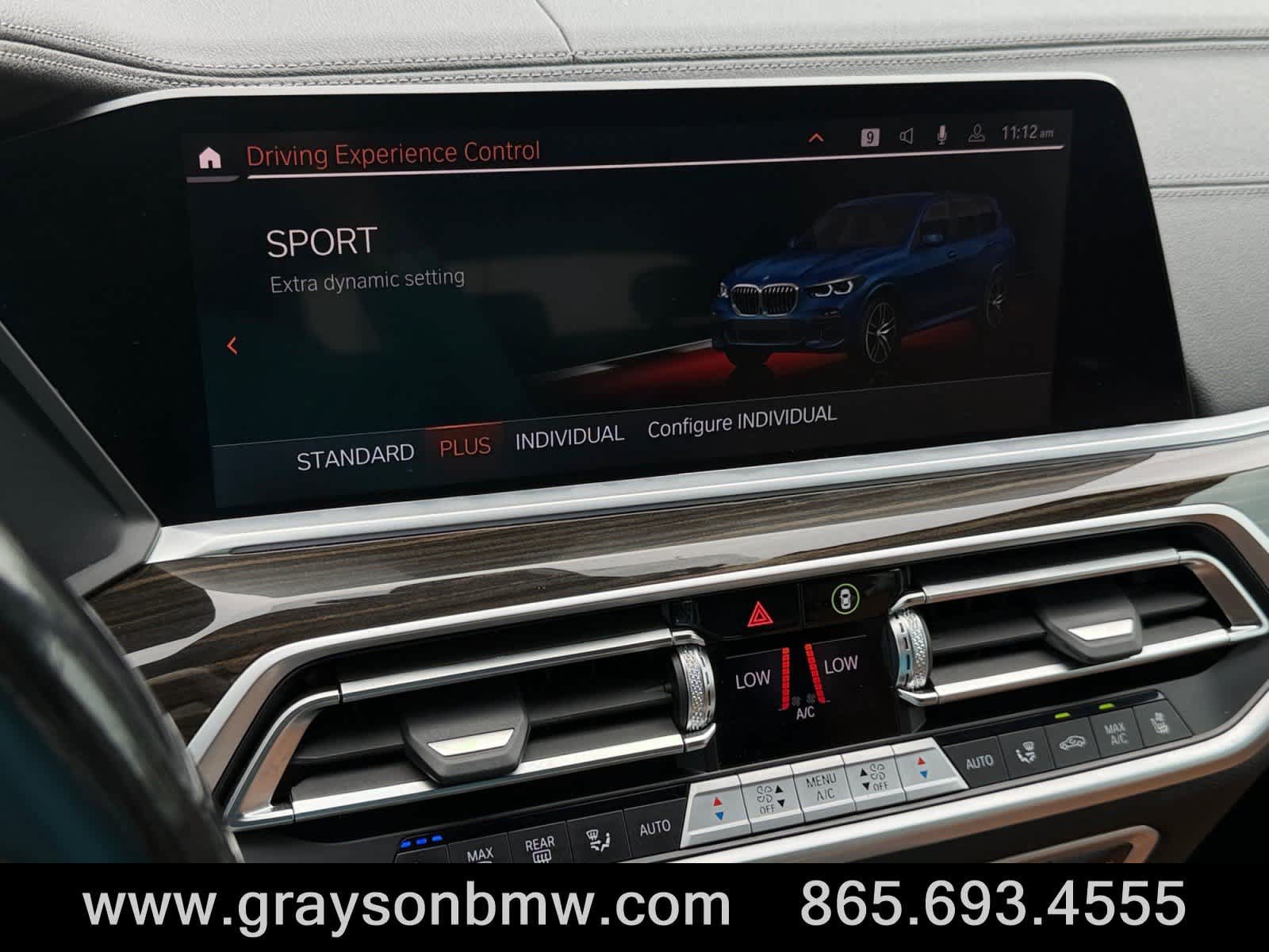 Used 2023 BMW X5 M50i w/ Parking Assistance Package AWD/4WD image 34
