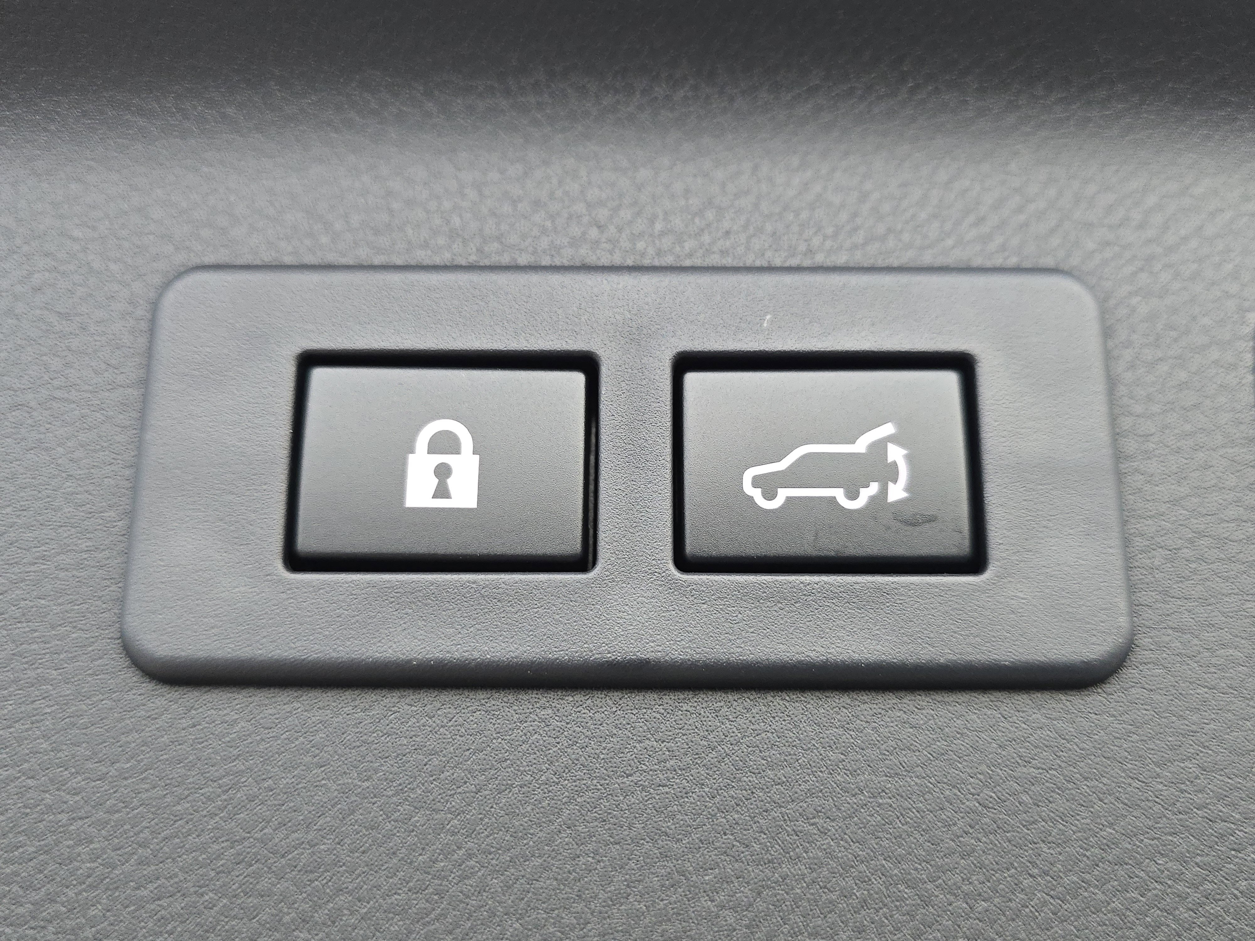 New 2025 Subaru Forester Touring image 18