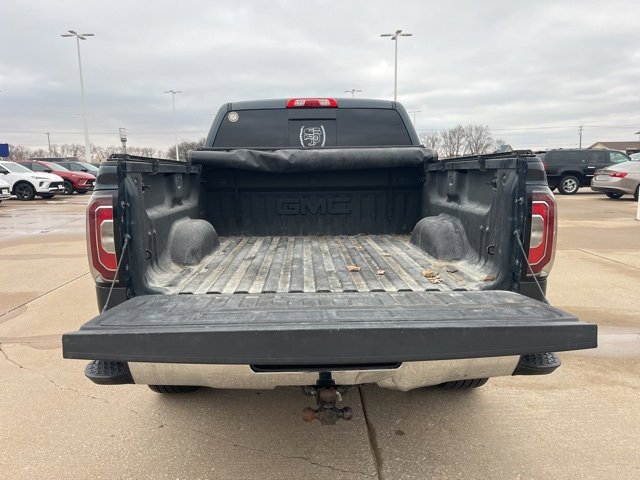 Used 2018 GMC Sierra 1500 SLT w/ SLT Premium Package image 6