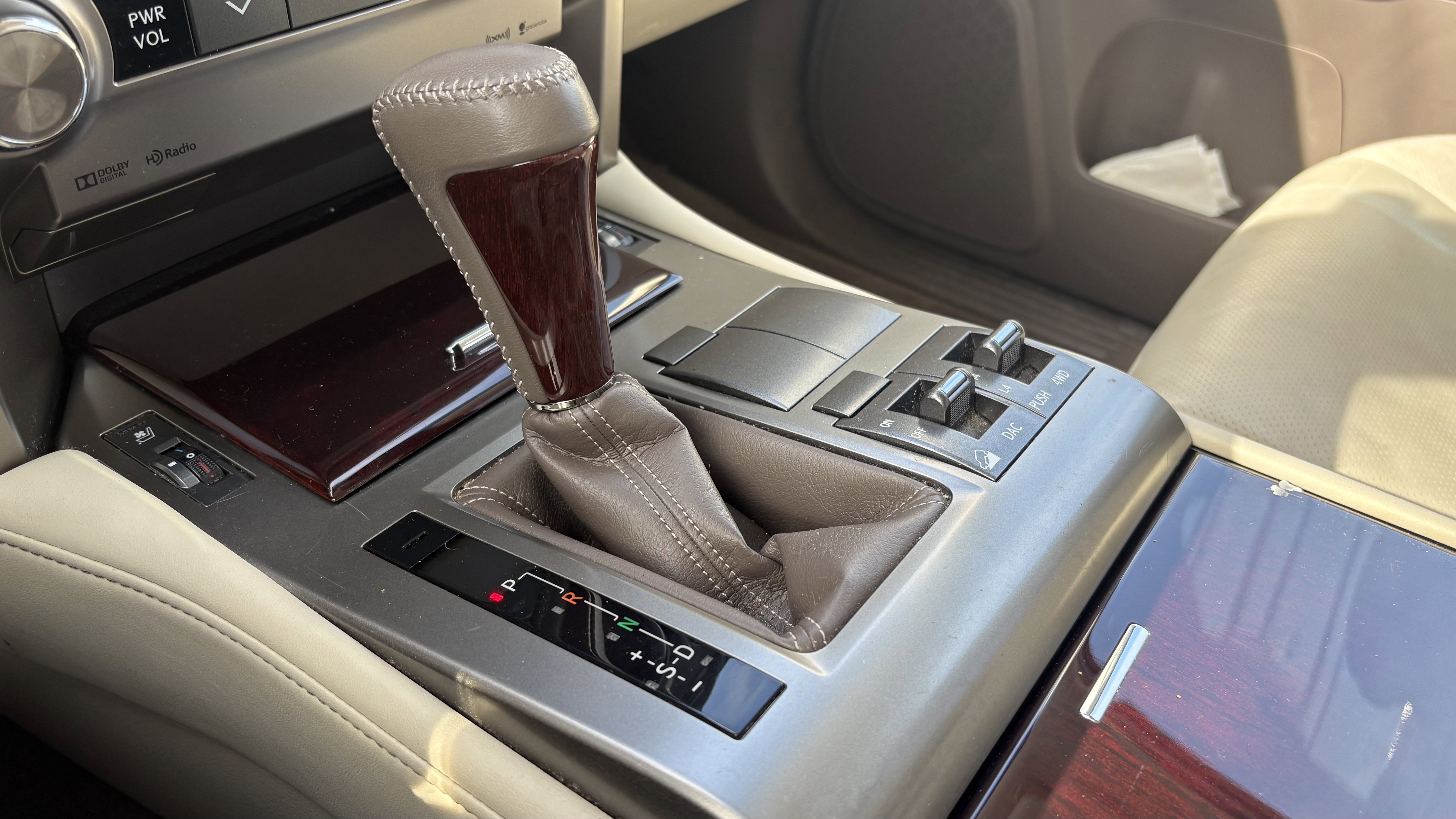 Used 2017 Lexus GX 460 Premium image 27