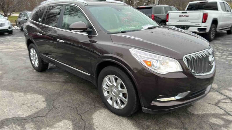 Used 2017 Buick Enclave Premium image 2