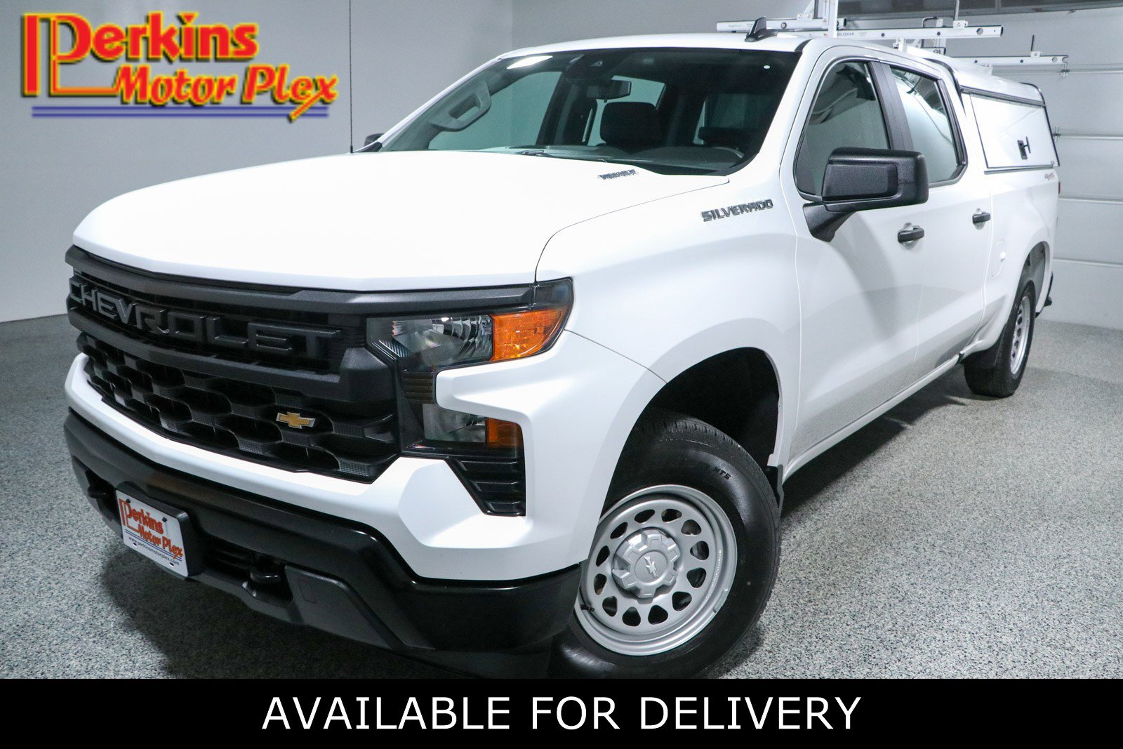 Used 2024 Chevrolet Silverado 1500 W/T w/ Trailering Package AWD/4WD image 1