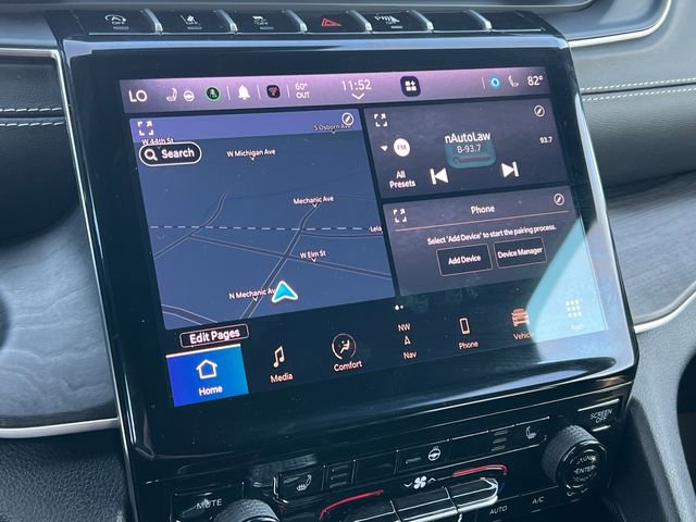 Used 2024 Jeep Grand Cherokee L Limited w/ Black Appearance Package image 27