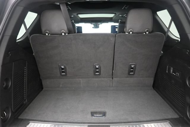 Used 2023 Chevrolet Tahoe Premier w/ Premium Package AWD/4WD image 37