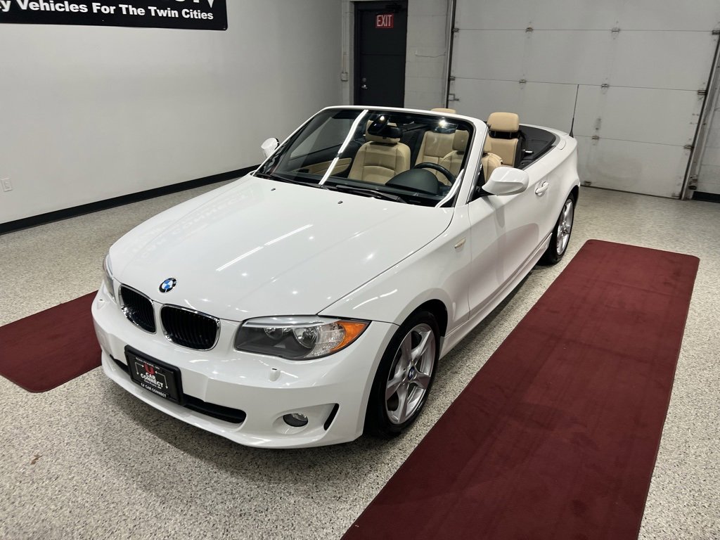 Used 2013 BMW 128i Convertible image 4