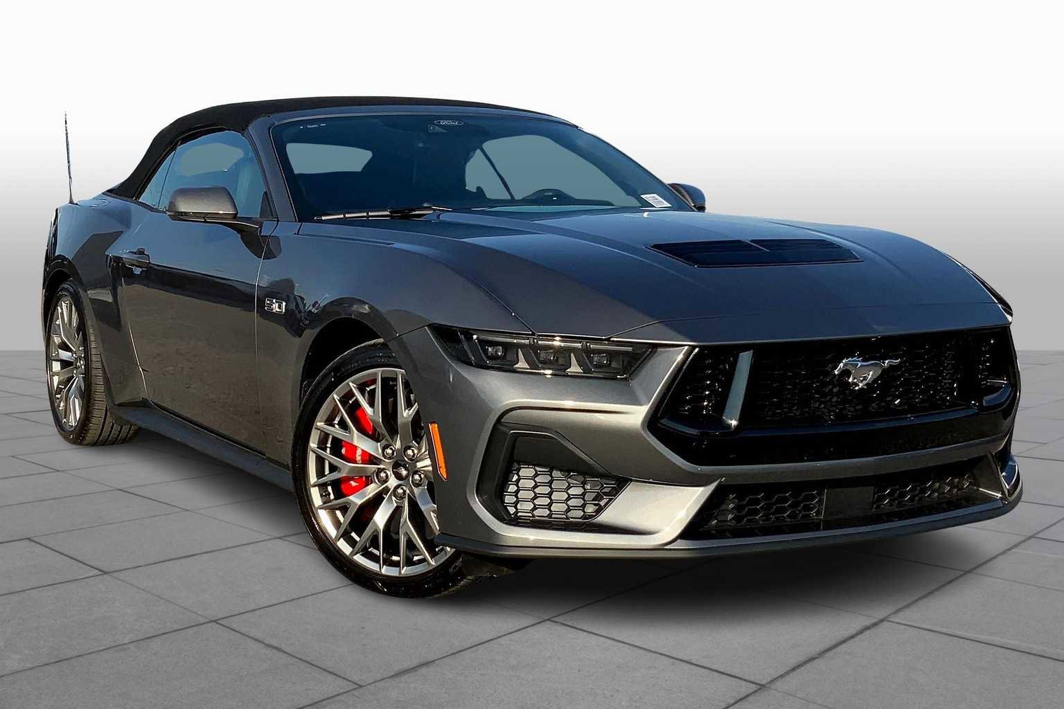 Certified 2025 Ford Mustang GT Premium image 2