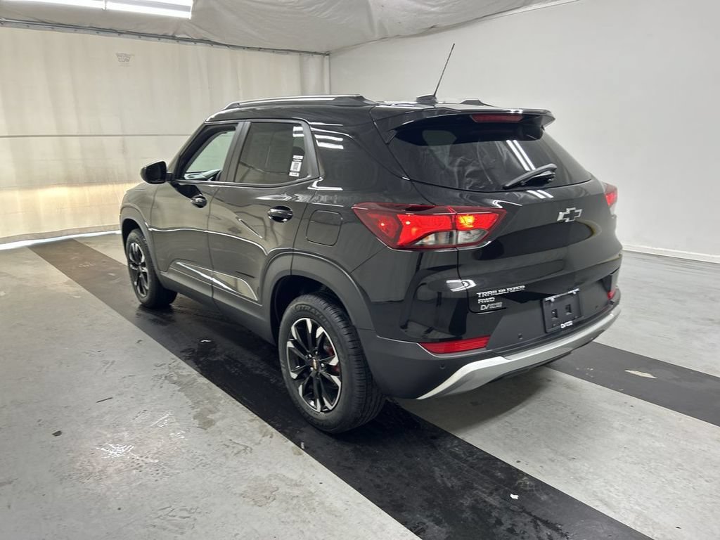 Used 2021 Chevrolet TrailBlazer LT w/ Sun and Liftgate Package AWD/4WD image 7