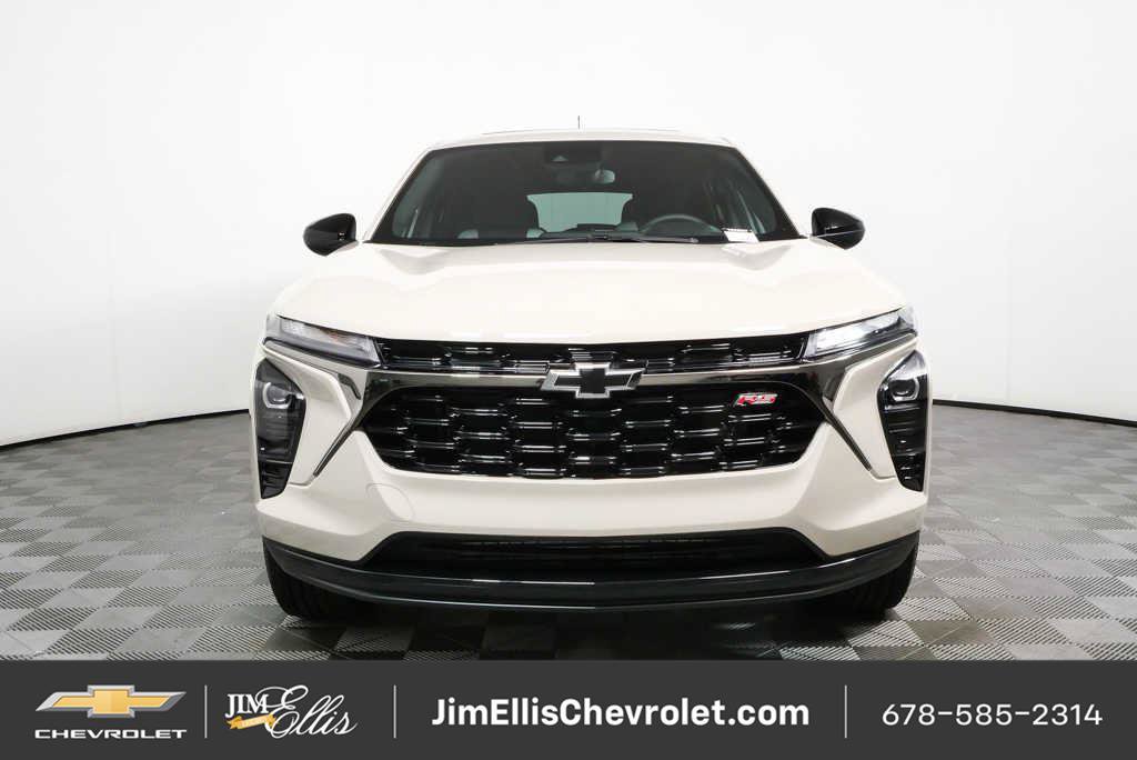 New 2026 Chevrolet Trax RS w/ Sunroof Package FWD image 32