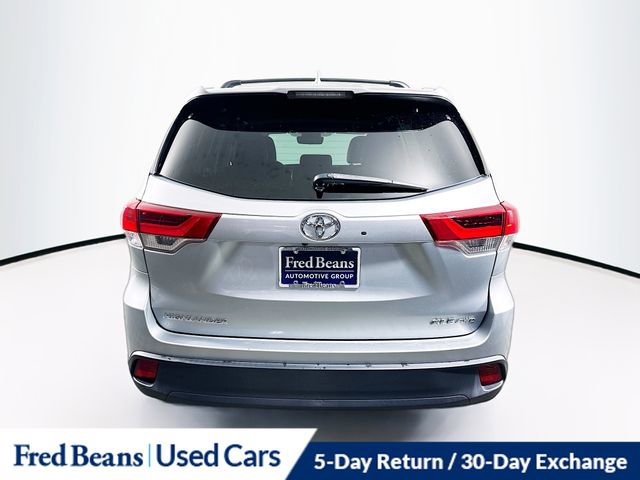 Used 2018 Toyota Highlander XLE AWD/4WD image 7