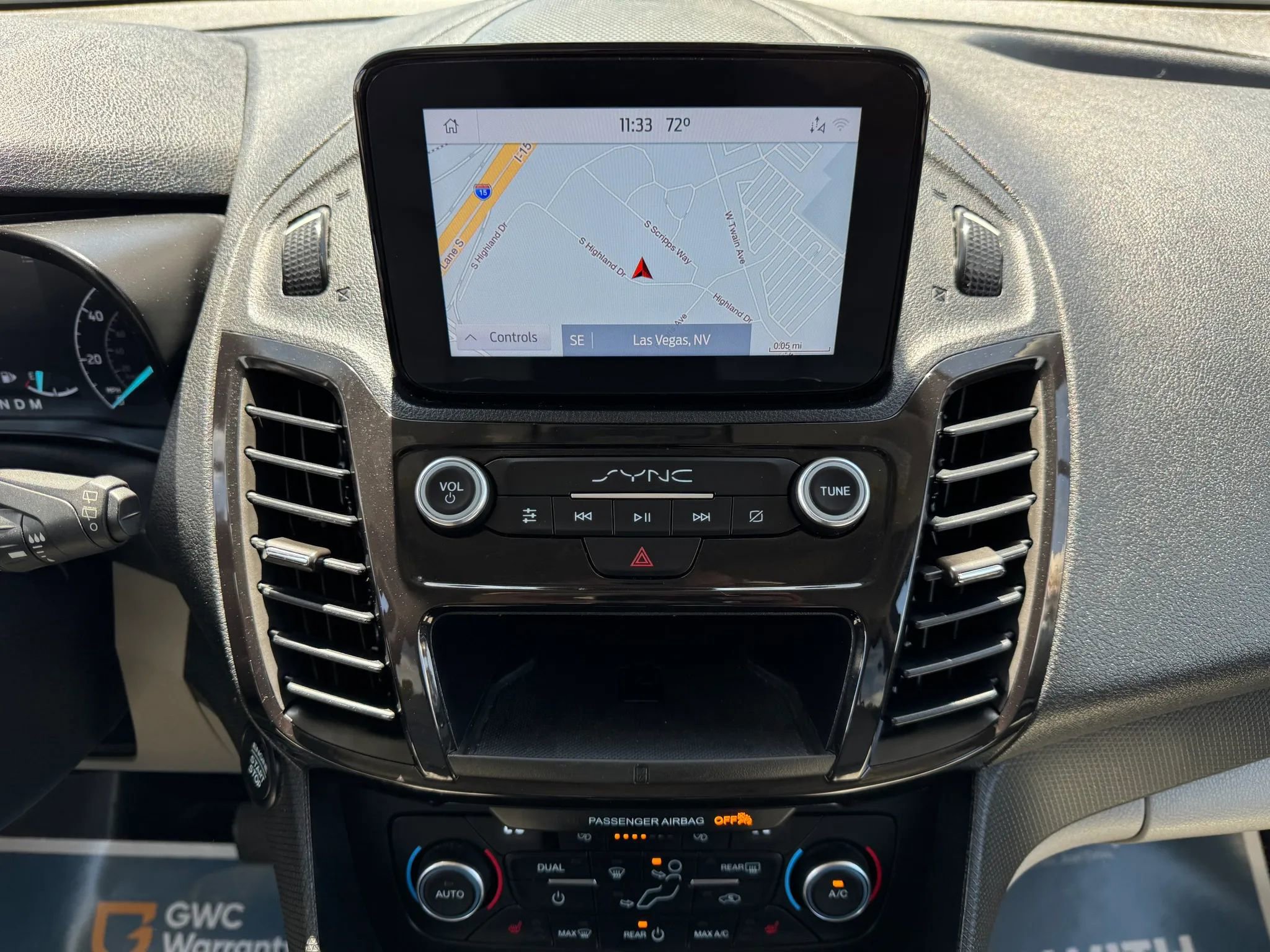 Used 2019 Ford Transit Connect Titanium w/ Titanium Premium Package FWD image 26