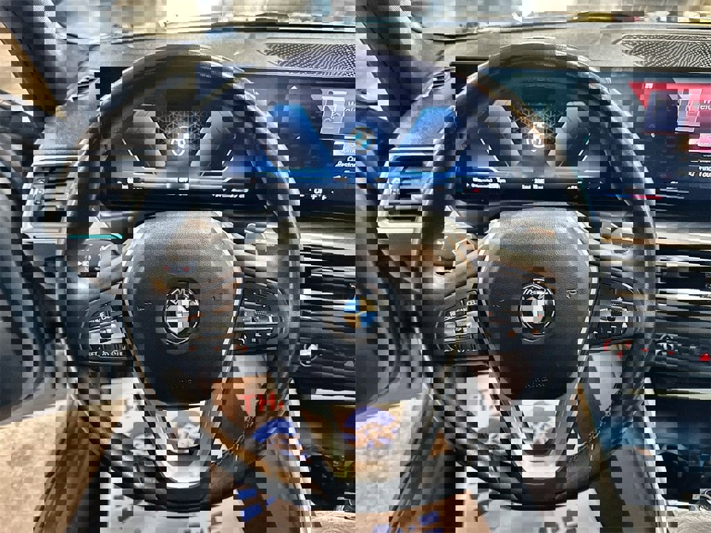 Used 2023 BMW 330i Sedan image 17