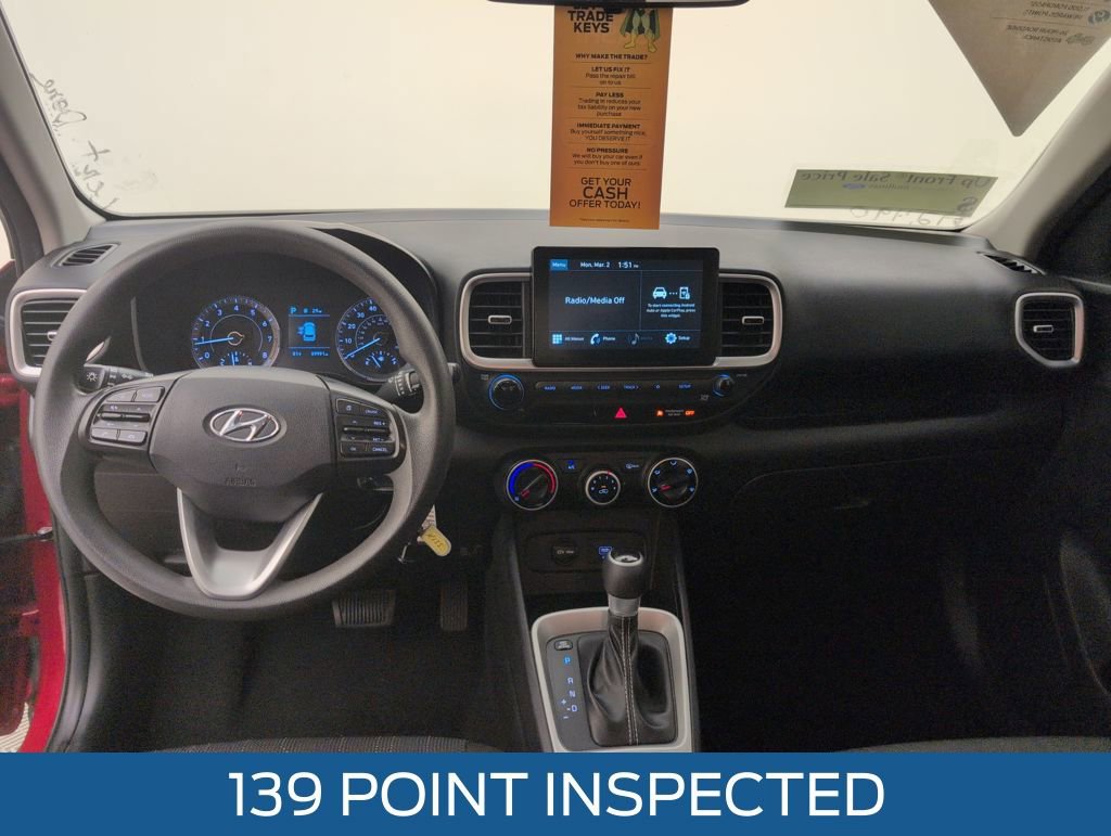 Used 2021 Hyundai Venue SE image 7