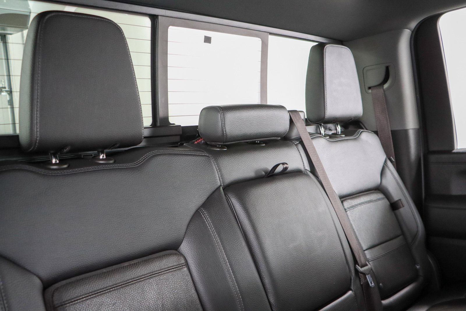 Used 2021 GMC Sierra 2500 Denali w/ Denali Ultimate Package AWD/4WD image 32