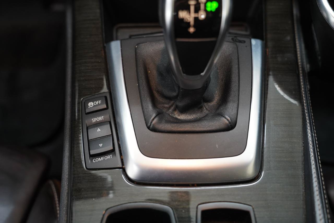 Used 2012 BMW Z4 sDrive28i RWD image 26