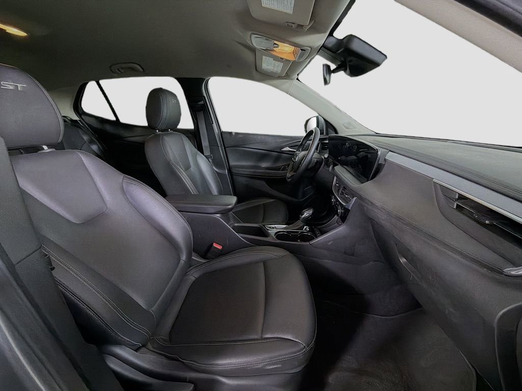 Used 2024 Buick Encore GX Sport Touring image 27