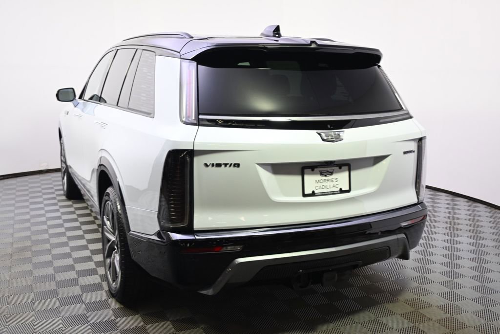 New 2026 Cadillac Vistiq Sport w/ LPO, Floor Liner Package AWD/4WD image 4