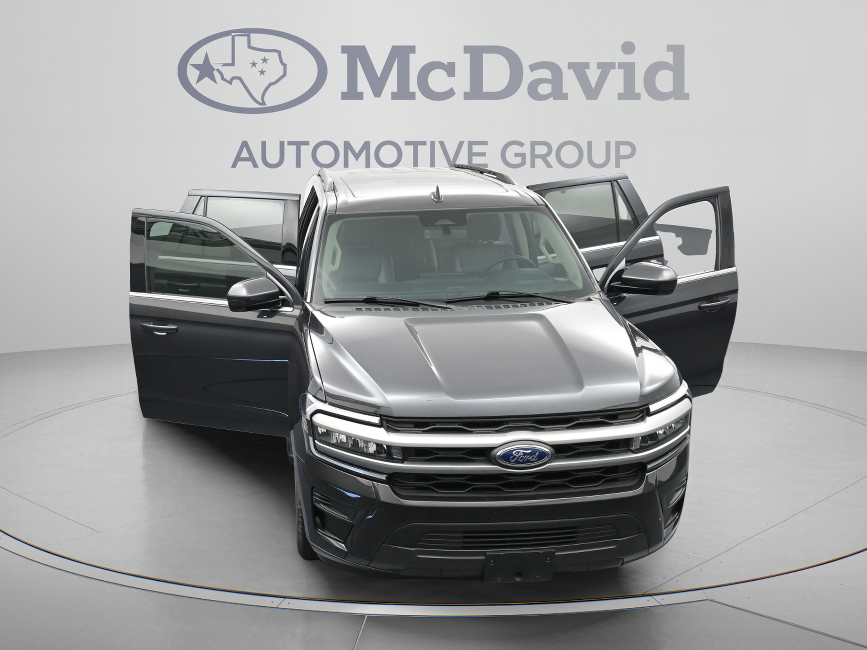 Used 2024 Ford Expedition XLT RWD image 44