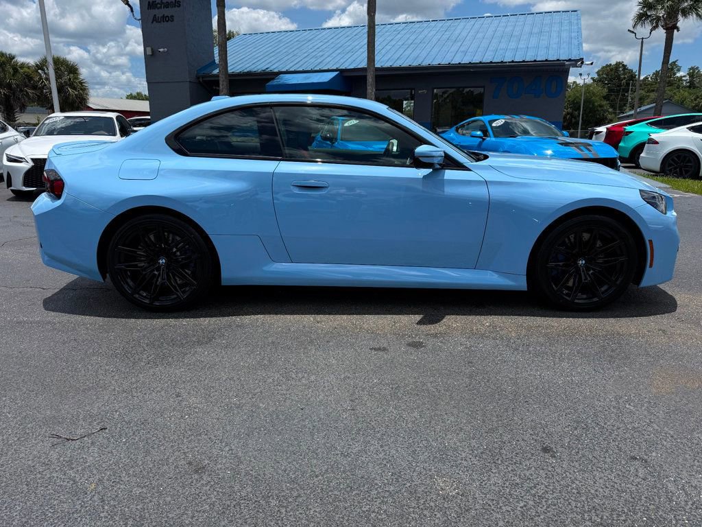 Used 2026 BMW M2 w/ Lighting Package RWD image 4