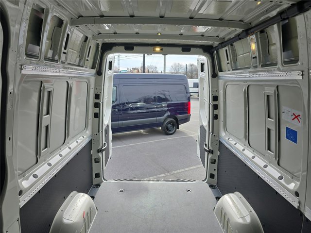 New 2026 Mercedes-Benz Sprinter 2500 image 29